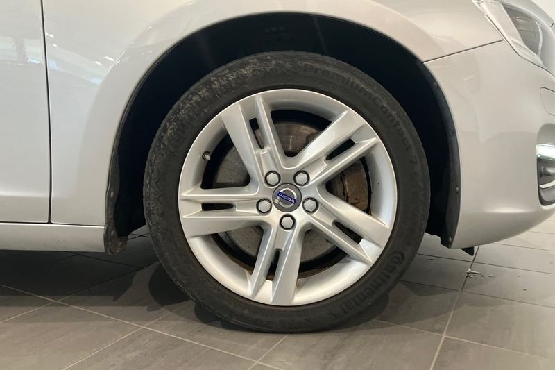Volvo V60 bild 17