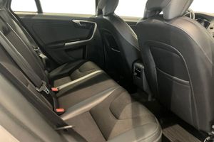 Volvo V60 bild 9