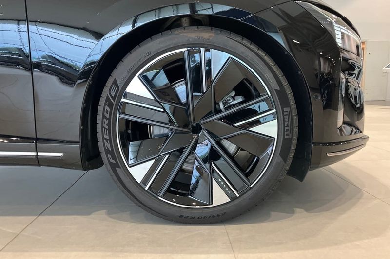 Volvo ES90 bild 17