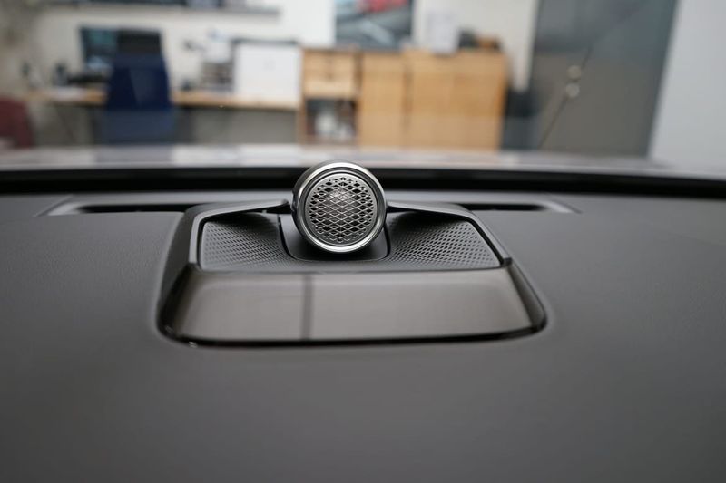 Volvo ES90 bild 11