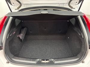 Volvo V40 bild 11