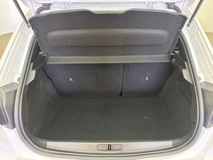 Peugeot 208 bild 11