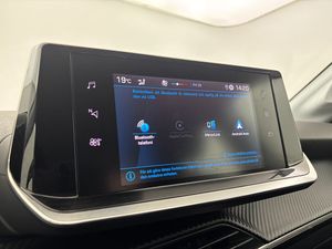 Peugeot 208 bild 21