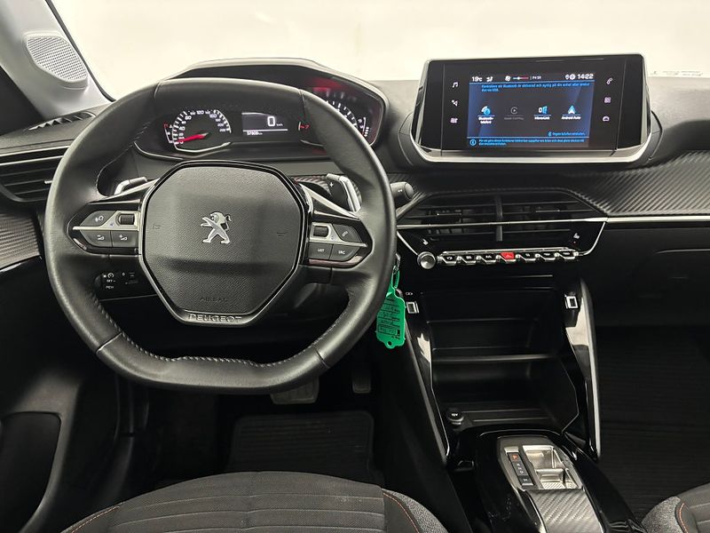 Peugeot 208 bild 18