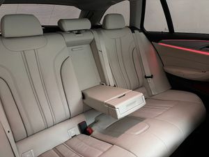 BMW 530 bild 25