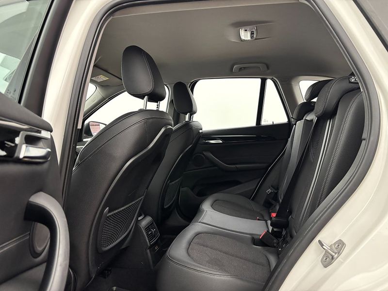 BMW X1 bild 15