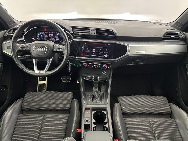Audi Q3 bild 17