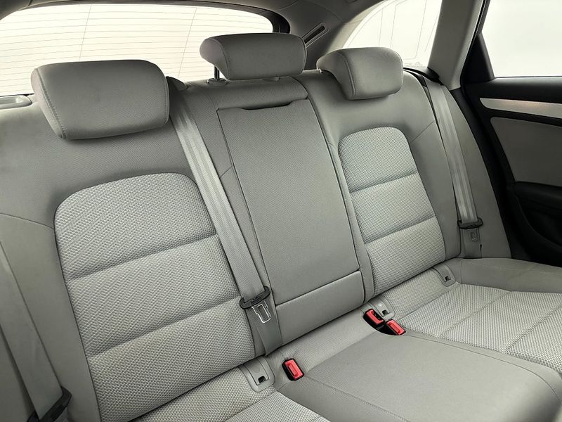 Audi A4 bild 21