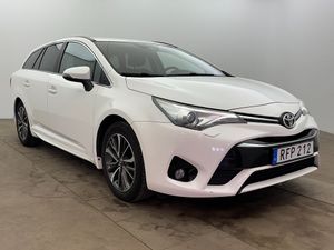 Toyota Avensis bild 8