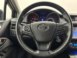Toyota Avensis bild 13