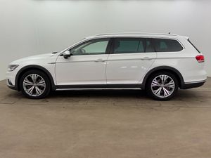 Volkswagen Passat bild 4