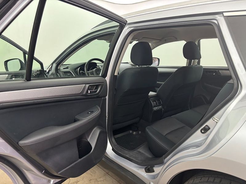 Subaru Outback bild 15