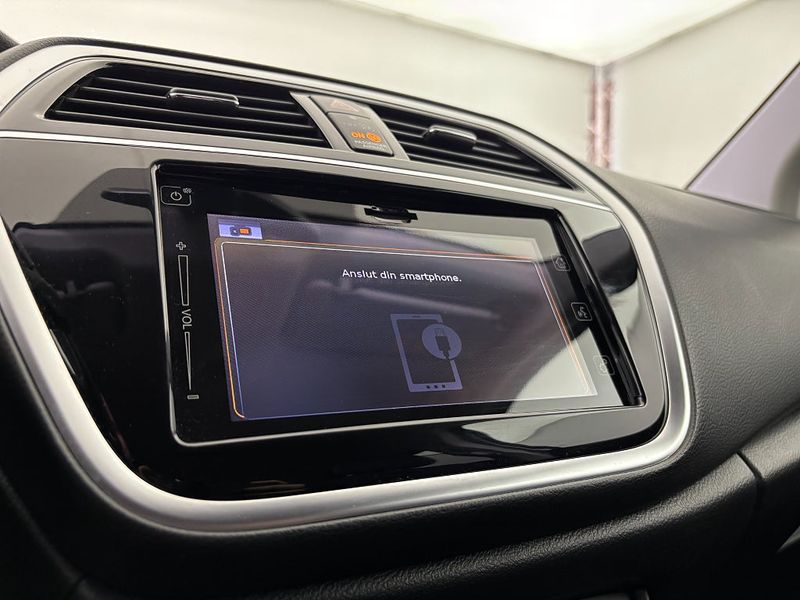 Suzuki S-CROSS bild 19