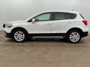 Suzuki S-CROSS bild 2