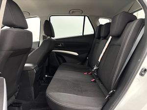 Suzuki S-CROSS bild 13