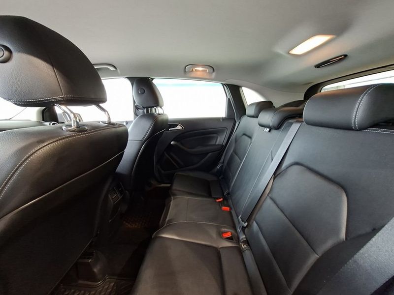 Mercedes B180 bild 6