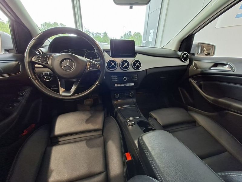 Mercedes B180 bild 7