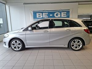 Mercedes B180 bild 2