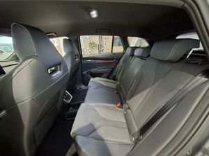Skoda Enyaq bild 8
