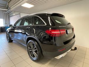 Mercedes GLC220 bild 3