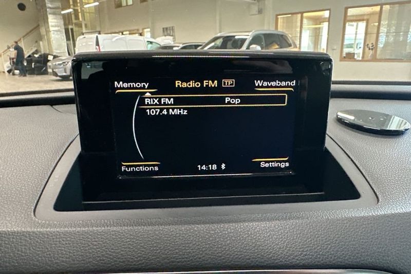 Audi Q3 bild 11
