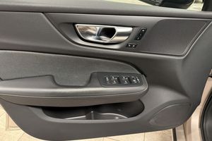 Volvo V60 bild 8