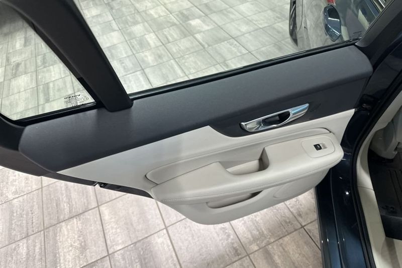 Volvo V60 bild 16