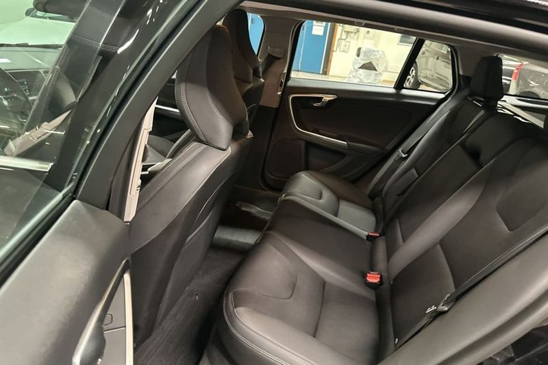 Volvo V60 bild 13