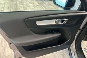Volvo XC40 bild 7