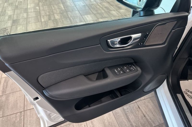 Volvo XC60 bild 8