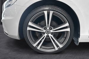 Volvo V40 bild 8