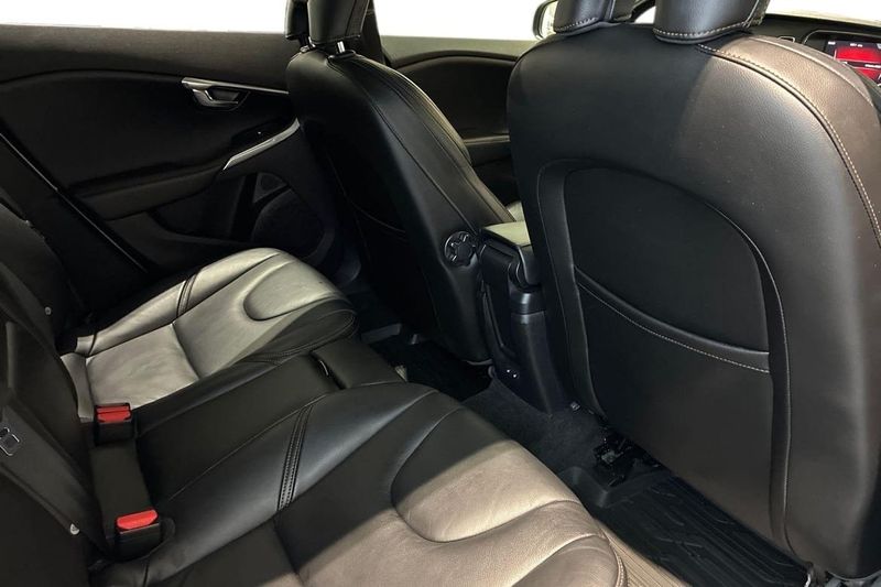 Volvo V40 bild 9