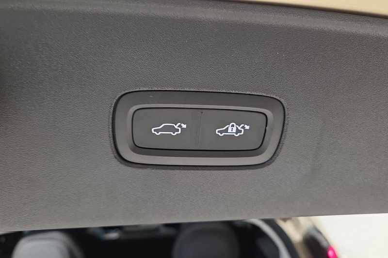 Volvo EX90 bild 22