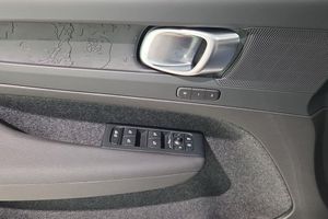 Volvo EX40 bild 13