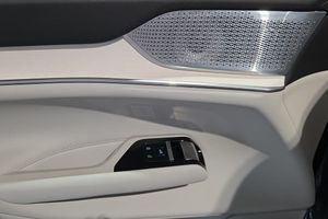 Volvo EX90 bild 16