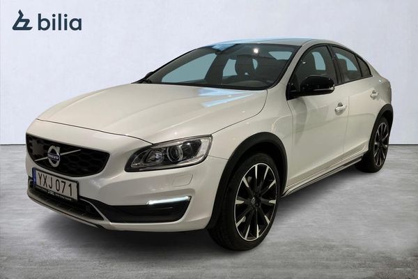 Volvo S60 Cross Country D4 AWD Classic Pro / Värmare / 19" - 2018