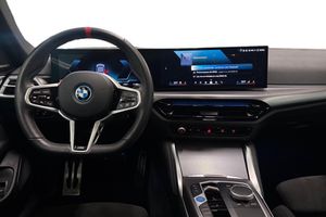 BMW i4 bild 8