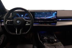 BMW 530 bild 8