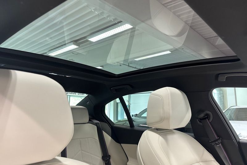 BMW 550 bild 16