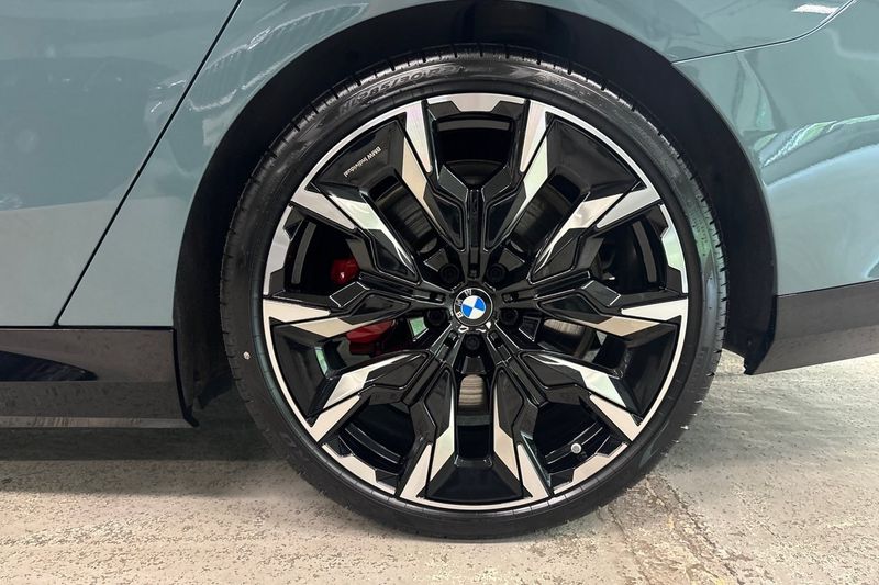 BMW 550 bild 17