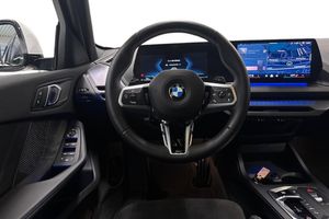 BMW 120 bild 9