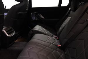 BMW i7 bild 12