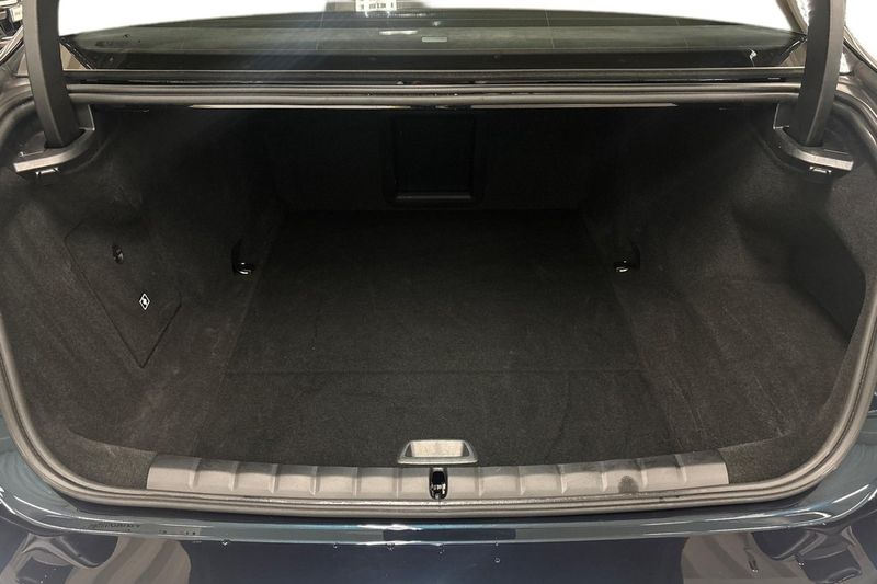 BMW i7 bild 11