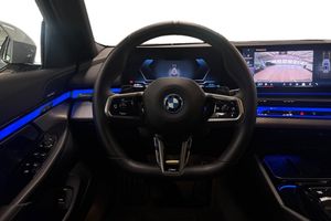 BMW 530 bild 9