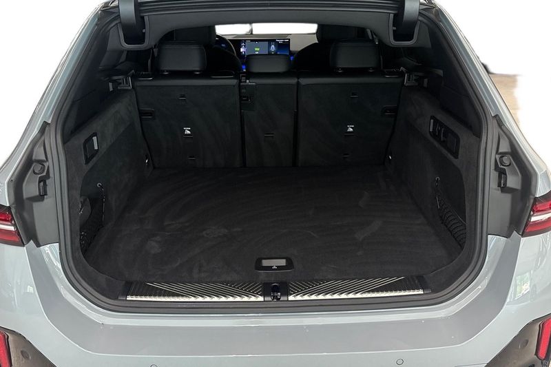 BMW 530 bild 10