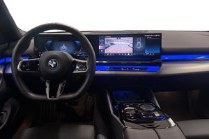 BMW 530 bild 8