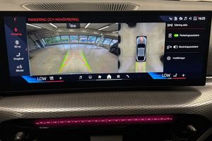 BMW i4 bild 14