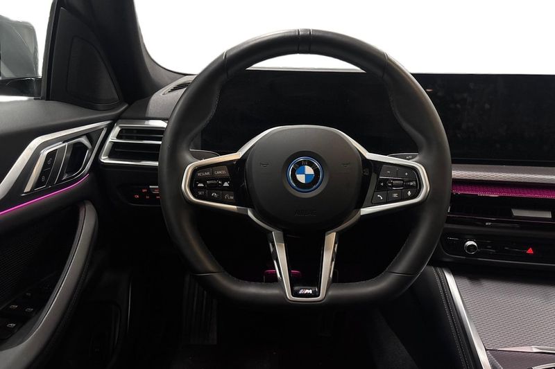 BMW i4 bild 9