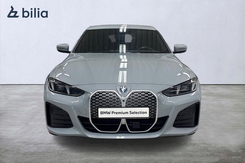 BMW i4 bild 5