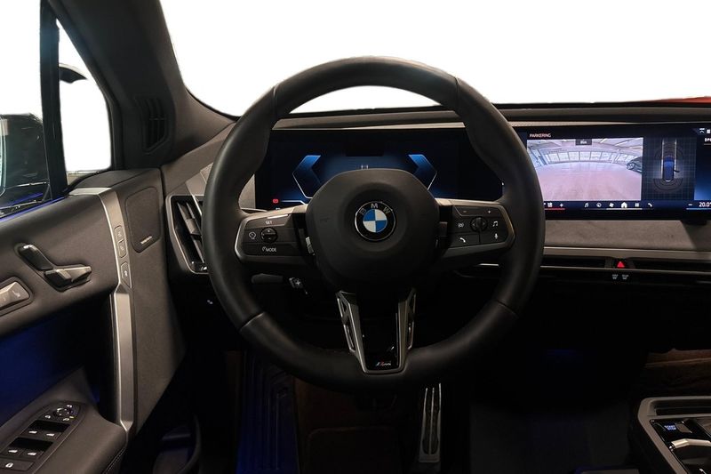 BMW iX bild 9